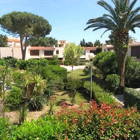 Climatise 2 Pieces, Piscine, Parking Prive, A 500m De La - Fr-1-776-2 Apartment *
